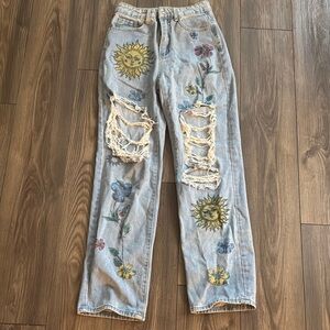 Retro Floral Distressed Jeans